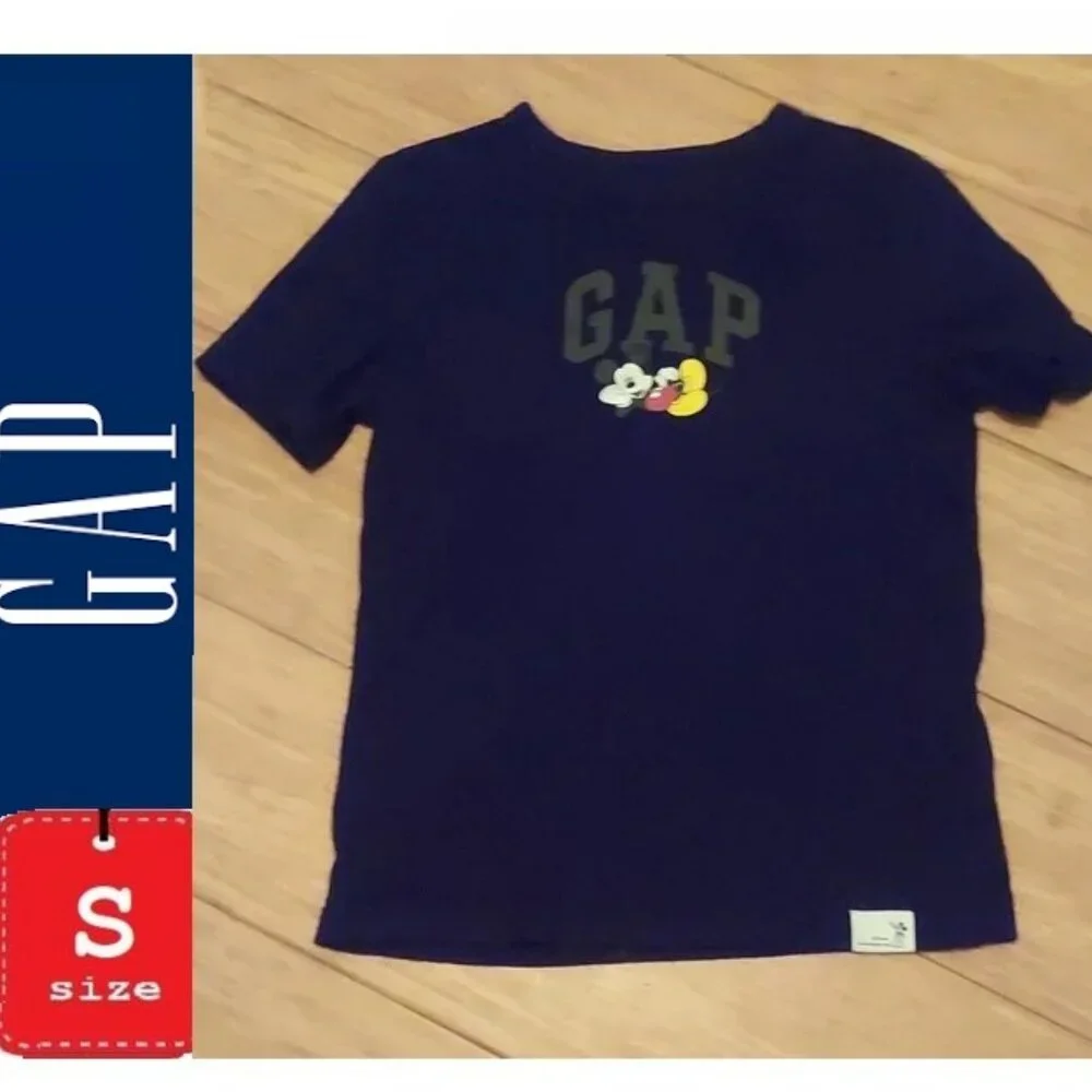 Gap Disney Mickey Mouse, small t shirt
